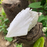 Scolecite, a pure wonder of nature