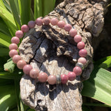 Bracelet rhodonite minimaliste pour les poignets fins 