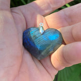 Pendentif cœur labradorite de qualité exceptionnelle, coeur en labradorite