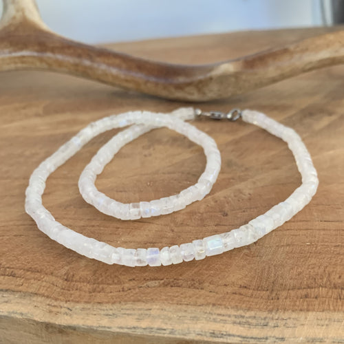 natural moonstone necklace