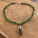 Collier tourmaline noire et jade vert, fait main, collier en pierre, Collier bohème