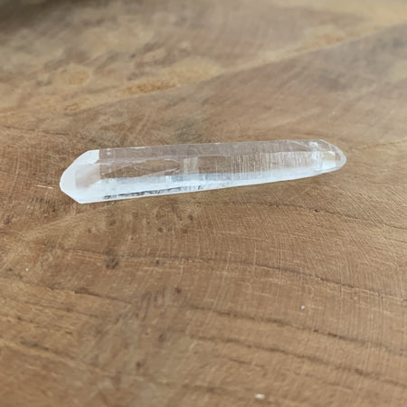 Pyramide de quartz blanc, pyramide reiki grade supérieur