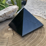 Grande pyramide Shungite noire, Authentique Shungite polie de Carélie