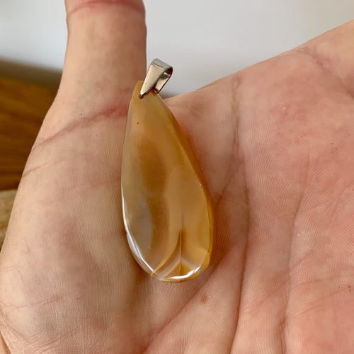 925 silver natural white agate pendant