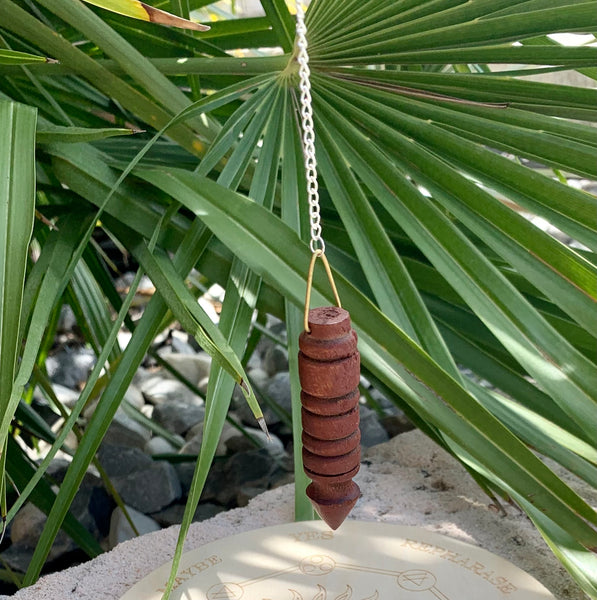 Pendule en bois Isis, pendule divinatoire, radiesthésie