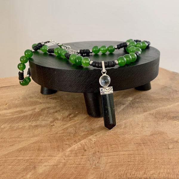 Collier tourmaline noire et jade vert, fait main, collier en pierre, Collier bohème