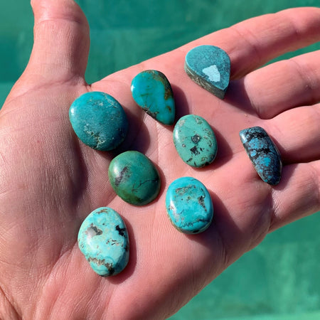 Cabochons en amazonite naturelle