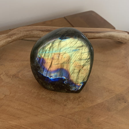 Labradorite pebble "the stone of protection"