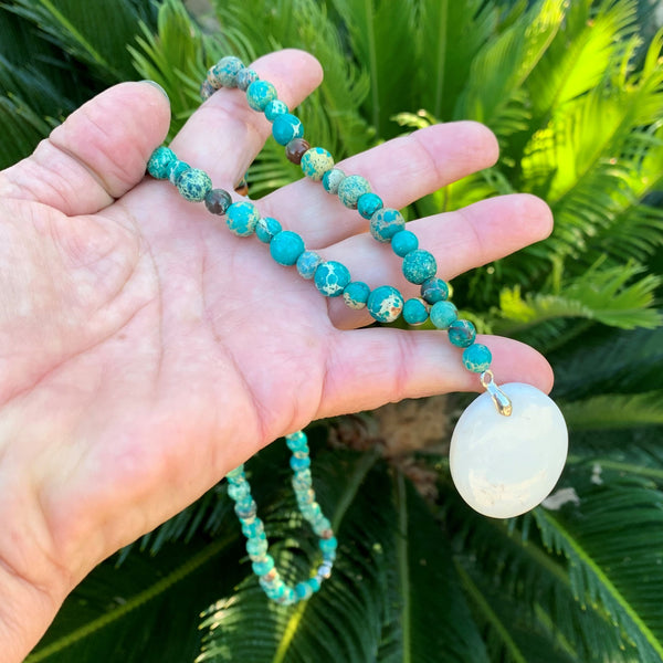 Natural white opal, green jasper and opaline necklace