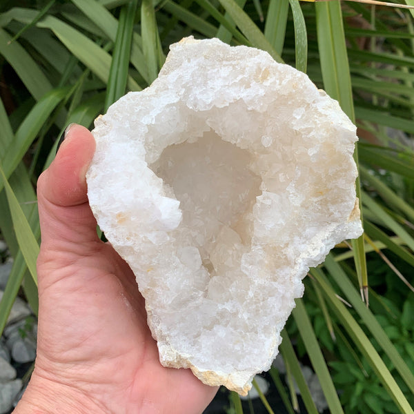 Grande géode de cristal de roche, quartz, géode entière 2kg630, cadeau Noël